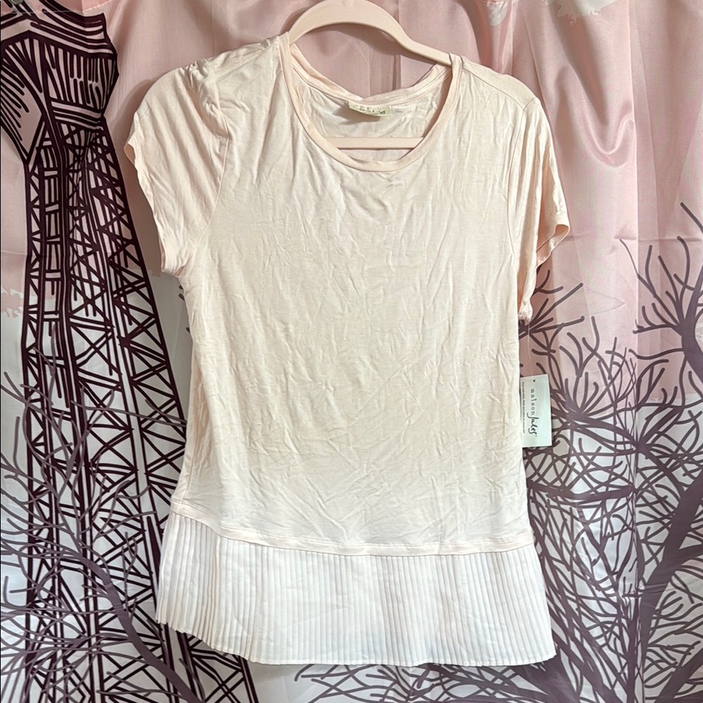 Women's Cream Top